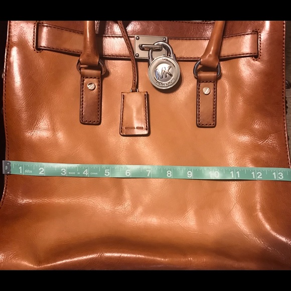 Michael Kors Handbag - Picture 8 of 9